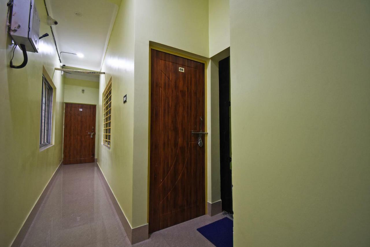 Oyo 43461 Atithya Guest House Sri Niketan Exterior foto
